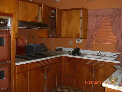 317 E Thunderbird Trl, Phoenix, AZ 85042 photo 5