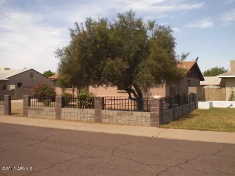 4052 N 78th Dr, Phoenix, AZ 85033 photo 5