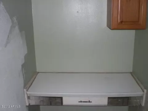 4052 N 78th Dr, Phoenix, AZ 85033 photo 13