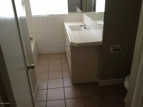 2303 E Whitton Ave, Phoenix, AZ 85016 photo 5