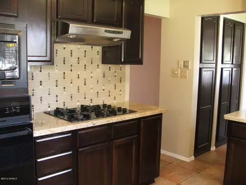 823 E Hayward Ave, Phoenix, AZ 85020 photo 6