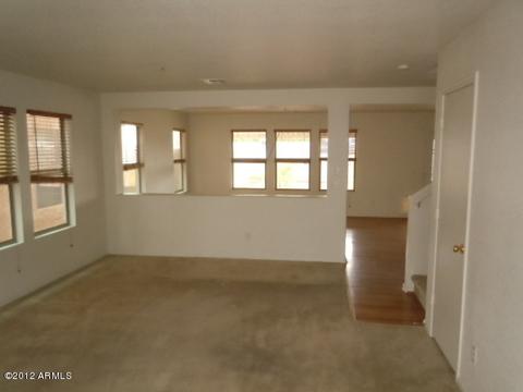 228 E Valley View Dr, Phoenix, AZ 85042 photo 2