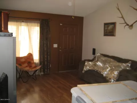 2405 E Crescent Cir, Mesa, AZ 85204 photo 3