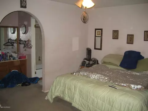 2405 E Crescent Cir, Mesa, AZ 85204 photo 4