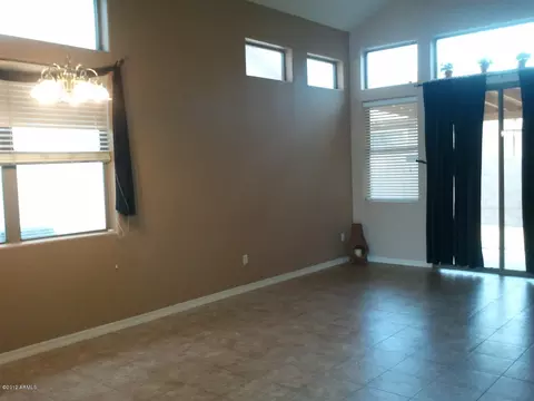 8947 E Capri Ave, Mesa, AZ 85208 photo 2