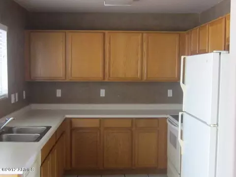 10937 E Flossmoor Ave, Mesa, AZ 85208 photo 3