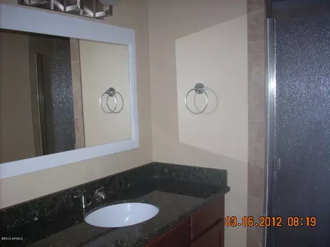5225 E Weldon Ave, Phoenix, AZ 85018 photo 9