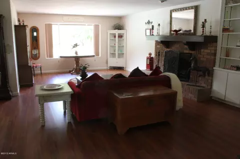134 E Galveston St, Gilbert, AZ 85295 photo 2