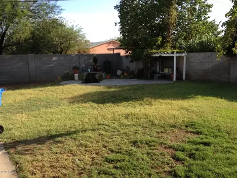 1113 E Meadowbrook Ave, Phoenix, AZ 85014 photo 1