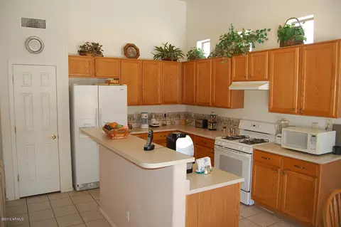 10665 E Posada Ave, Mesa, AZ 85212 photo 5