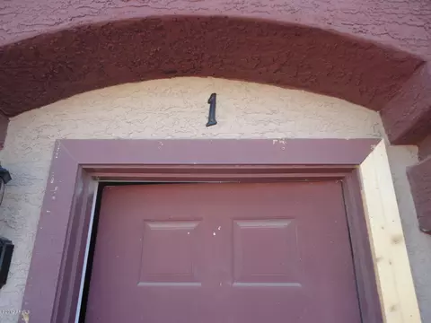 2838 E Tracy Ln #1, Phoenix, AZ 85032 photo 2