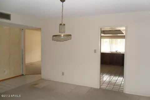 5050 W Echo Ln, Glendale, AZ 85302 photo 7