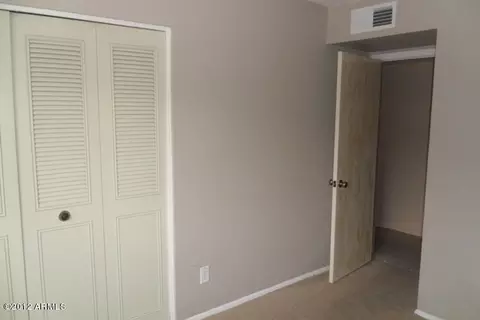 5050 W Echo Ln, Glendale, AZ 85302 photo 12