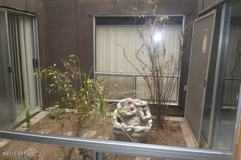 5050 W Echo Ln, Glendale, AZ 85302 photo 5