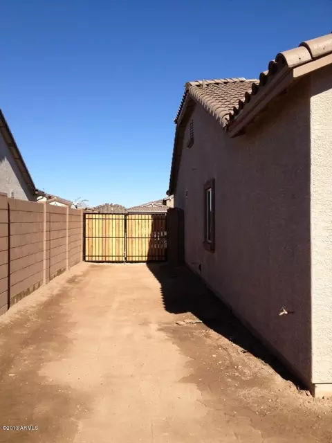 3035 E Tiffany Way, Gilbert, AZ 85298 photo 3