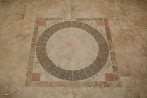 1629 E Desert Ln, Phoenix, AZ 85042 photo 5