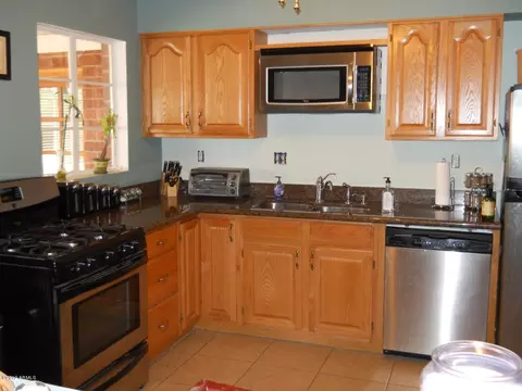 2314 E Monterosa St, Phoenix, AZ 85016 photo 9