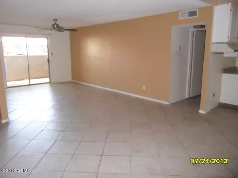 5525 E Thomas Rd #f15, Phoenix, AZ 85018 photo 2