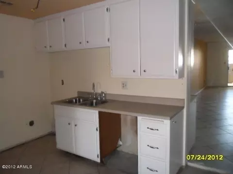 5525 E Thomas Rd #f15, Phoenix, AZ 85018 photo 8