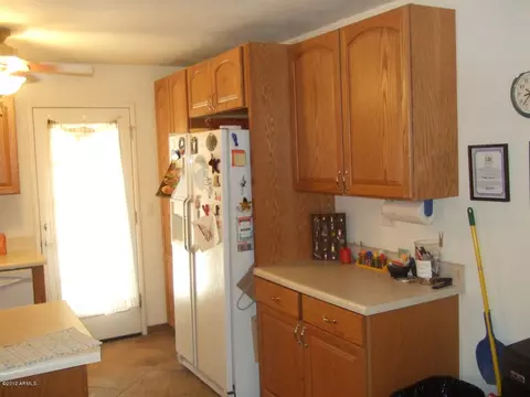 4823 W Juniper Ave, Glendale, AZ 85306 photo 4