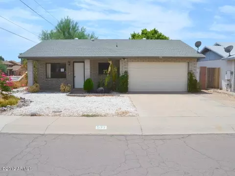 533 E Oraibi Dr, Phoenix, AZ 85024 photo 1