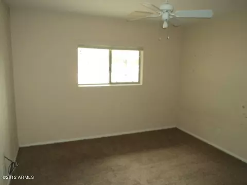 931 E Broadmor Dr, Tempe, AZ 85282 photo 12