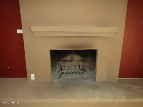 931 E Broadmor Dr, Tempe, AZ 85282 photo 4