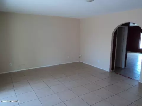 931 E Broadmor Dr, Tempe, AZ 85282 photo 8