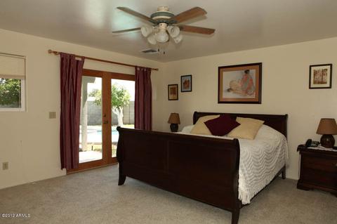 4241 E Piccadilly Rd, Phoenix, AZ 85018 photo 8