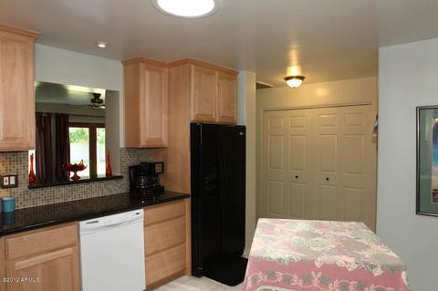 4241 E Piccadilly Rd, Phoenix, AZ 85018 photo 5