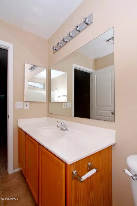 783 E Iris Ct, Gilbert, AZ 85296 photo 8
