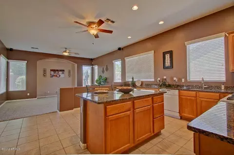 4416 E Palmdale Ln, Gilbert, AZ 85298 photo 10