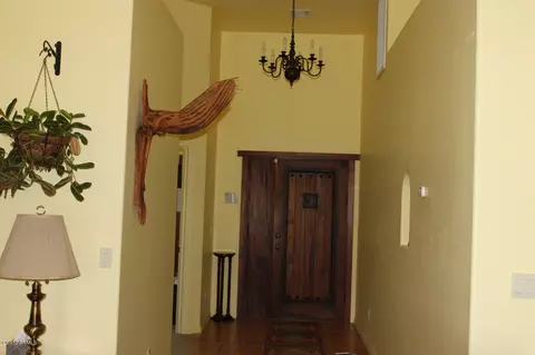 325 E 13th Ave E, Apache Junction, AZ 85119 photo 2