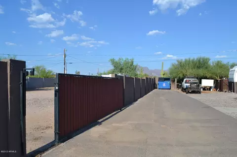 707 N Gold Dr, Apache Junction, AZ 85120 photo 5