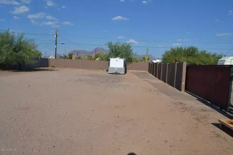 707 N Gold Dr, Apache Junction, AZ 85120 photo 10