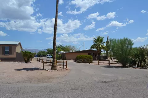 707 N Gold Dr, Apache Junction, AZ 85120 photo 1