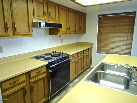 2530 W Knowles Ave, Mesa, AZ 85202 photo 8