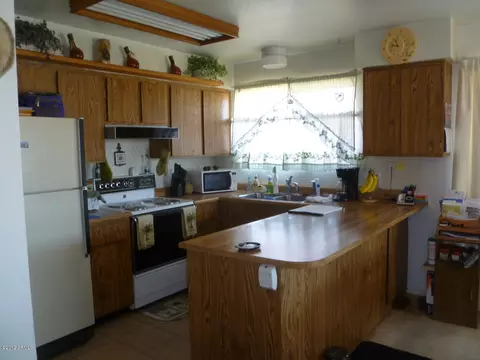 317 N 69th Ave, Phoenix, AZ 85043 photo 4
