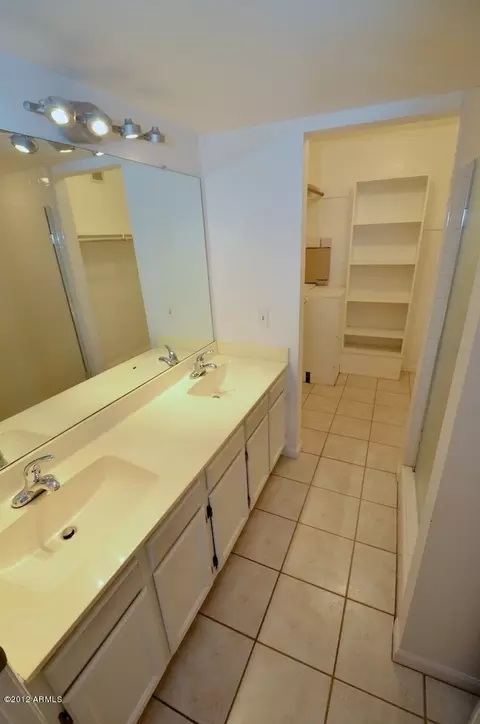 1449 E Highland Ave #5, Phoenix, AZ 85014 photo 10