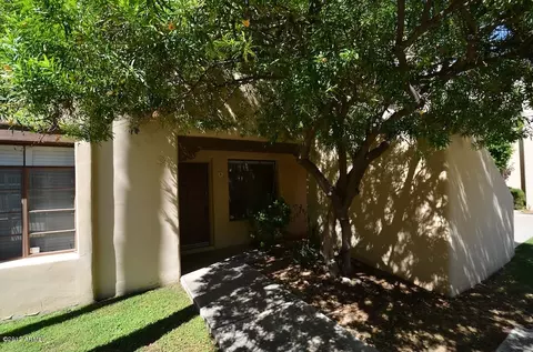 1449 E Highland Ave #5, Phoenix, AZ 85014 photo 1
