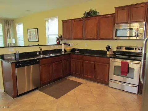 863 E Doral Ct, Gilbert, AZ 85297 photo 5