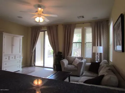 863 E Doral Ct, Gilbert, AZ 85297 photo 7