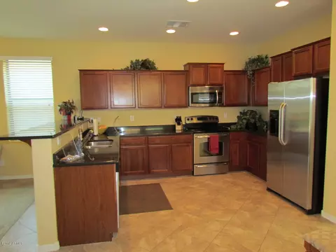863 E Doral Ct, Gilbert, AZ 85297 photo 6