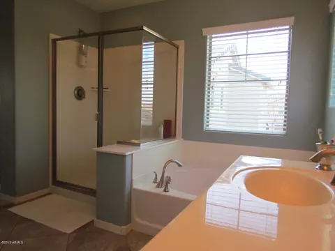 863 E Doral Ct, Gilbert, AZ 85297 photo 15