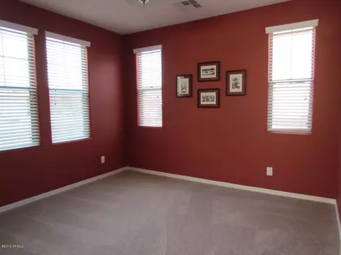 863 E Doral Ct, Gilbert, AZ 85297 photo 3