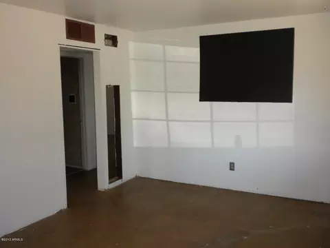 3902 E Cheery Lynn Rd, Phoenix, AZ 85018 photo 6