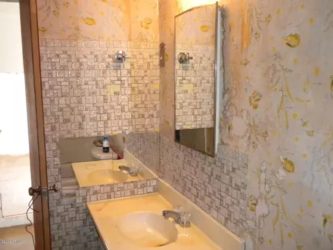 3902 E Cheery Lynn Rd, Phoenix, AZ 85018 photo 9