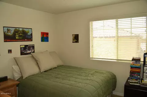 3965 E Cat Balue Dr, Phoenix, AZ 85050 photo 8