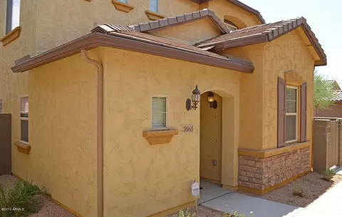 3965 E Cat Balue Dr, Phoenix, AZ 85050 photo 1