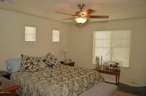 3965 E Cat Balue Dr, Phoenix, AZ 85050 photo 7